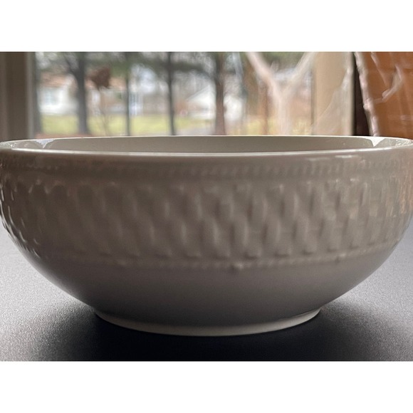 Pfaltzgraff‎ Traditions Embossed Coupe Cereal Bowl - Picture 1 of 4